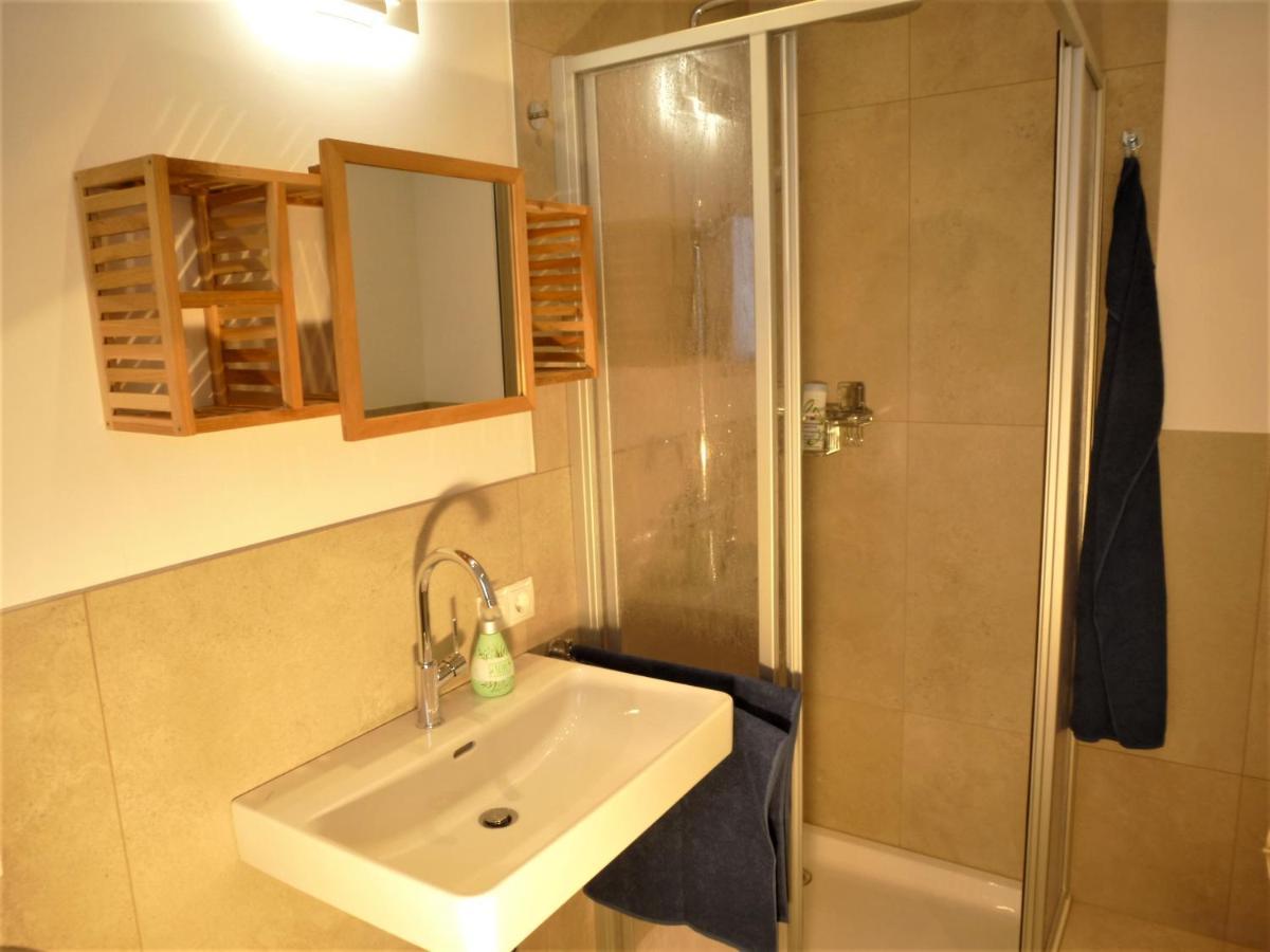 Cozy Mountain View Apartment With Terrace And Garden Innsbruck Bagian luar foto